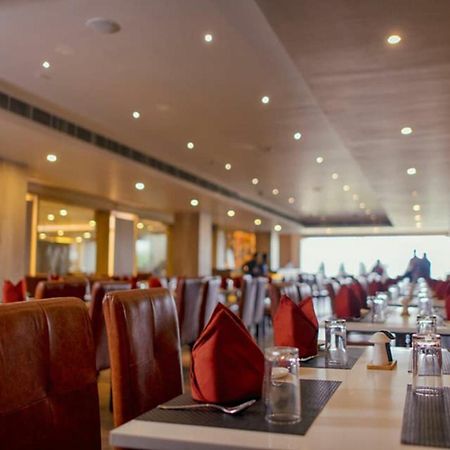 Hotel Prism - A Boutique Hotel Jorhāt Exteriér fotografie