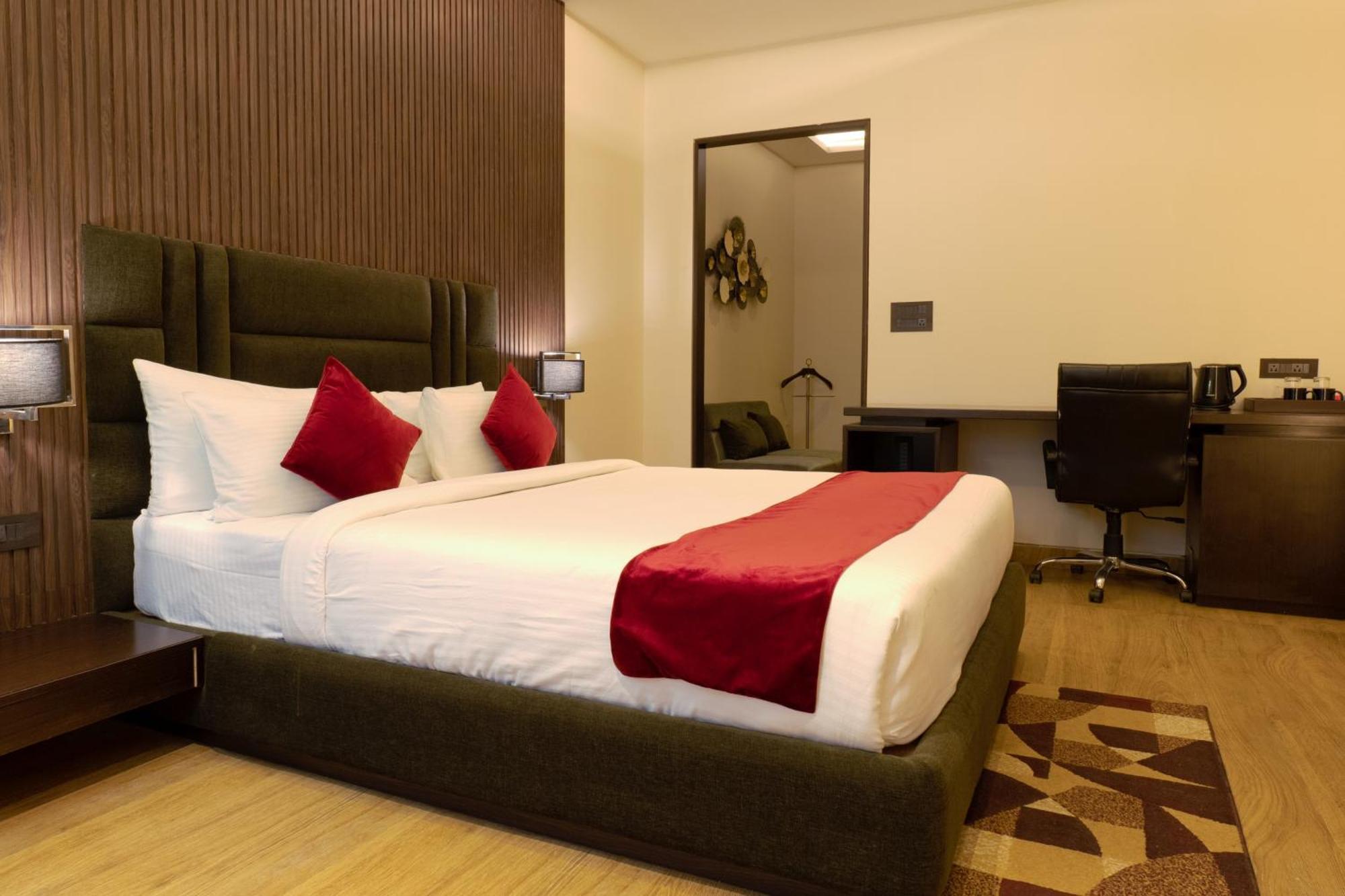 Hotel Prism - A Boutique Hotel Jorhāt Exteriér fotografie